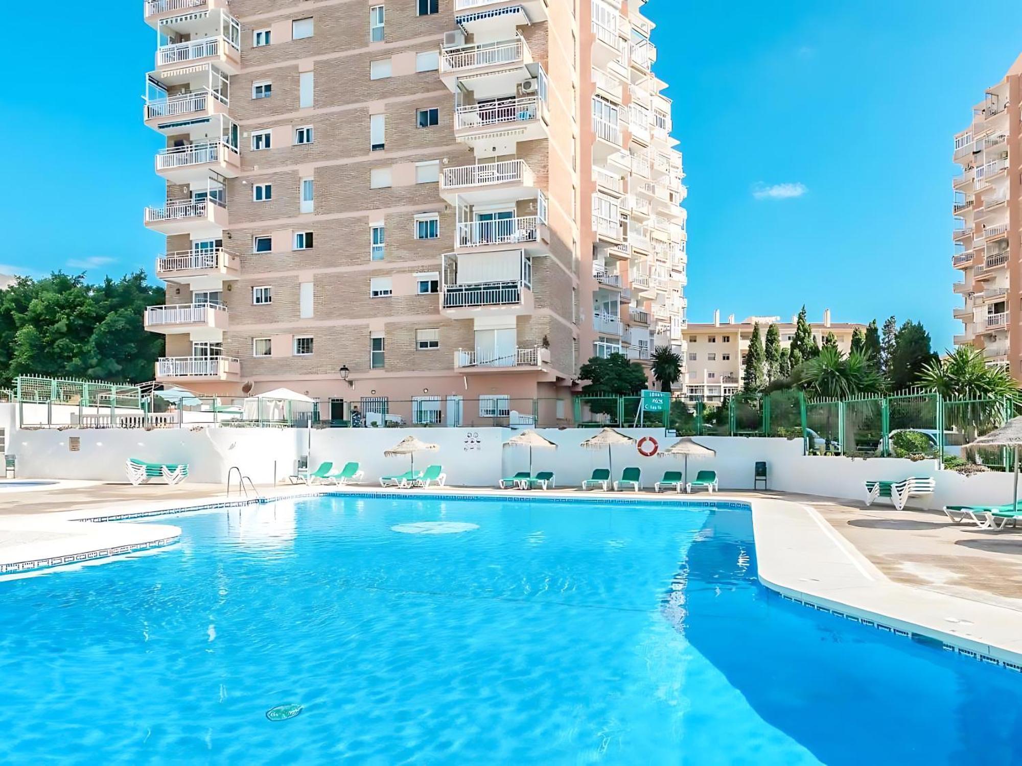 Bright & Cozy Apartment Acuario Beach&Pool Benalmádena Esterno foto